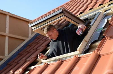 Pose de fenêtres de toit Velux à Geu